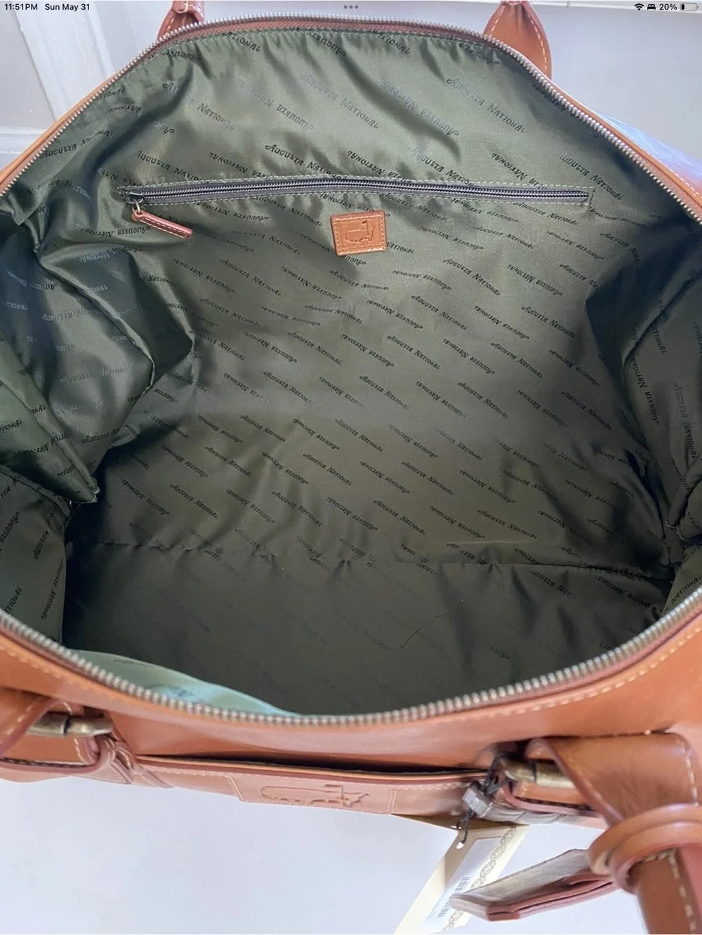 Masters Leather Duffel Bag in Rich Tan with Luggage Tag